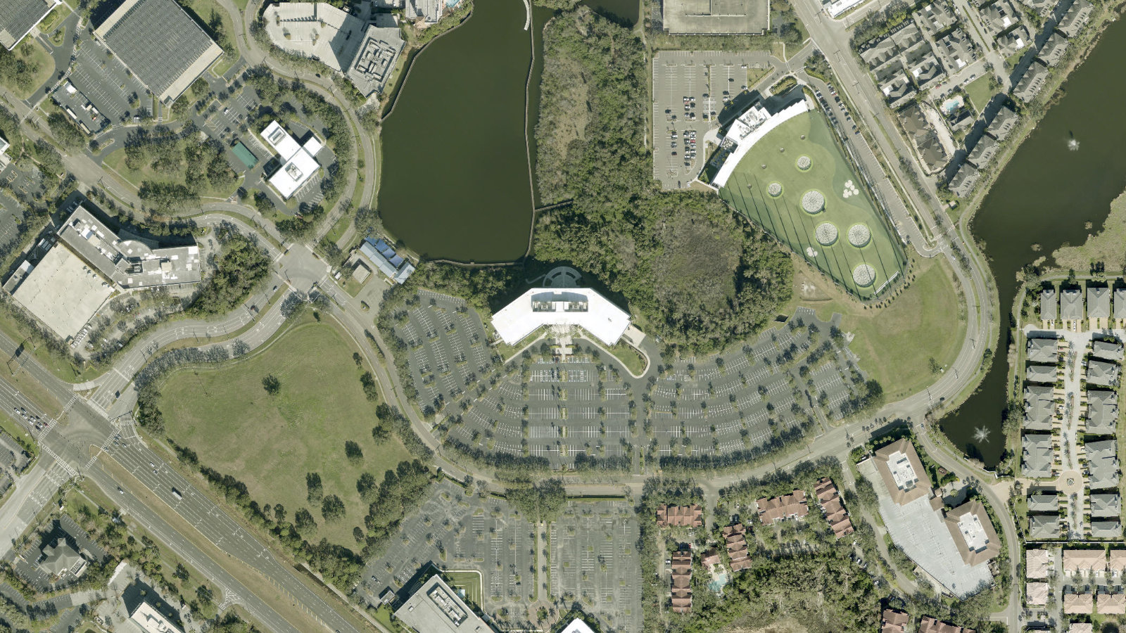 570 CARILLON PARKWAY, SAINT PETERSBURG, FL（本社・衛星）