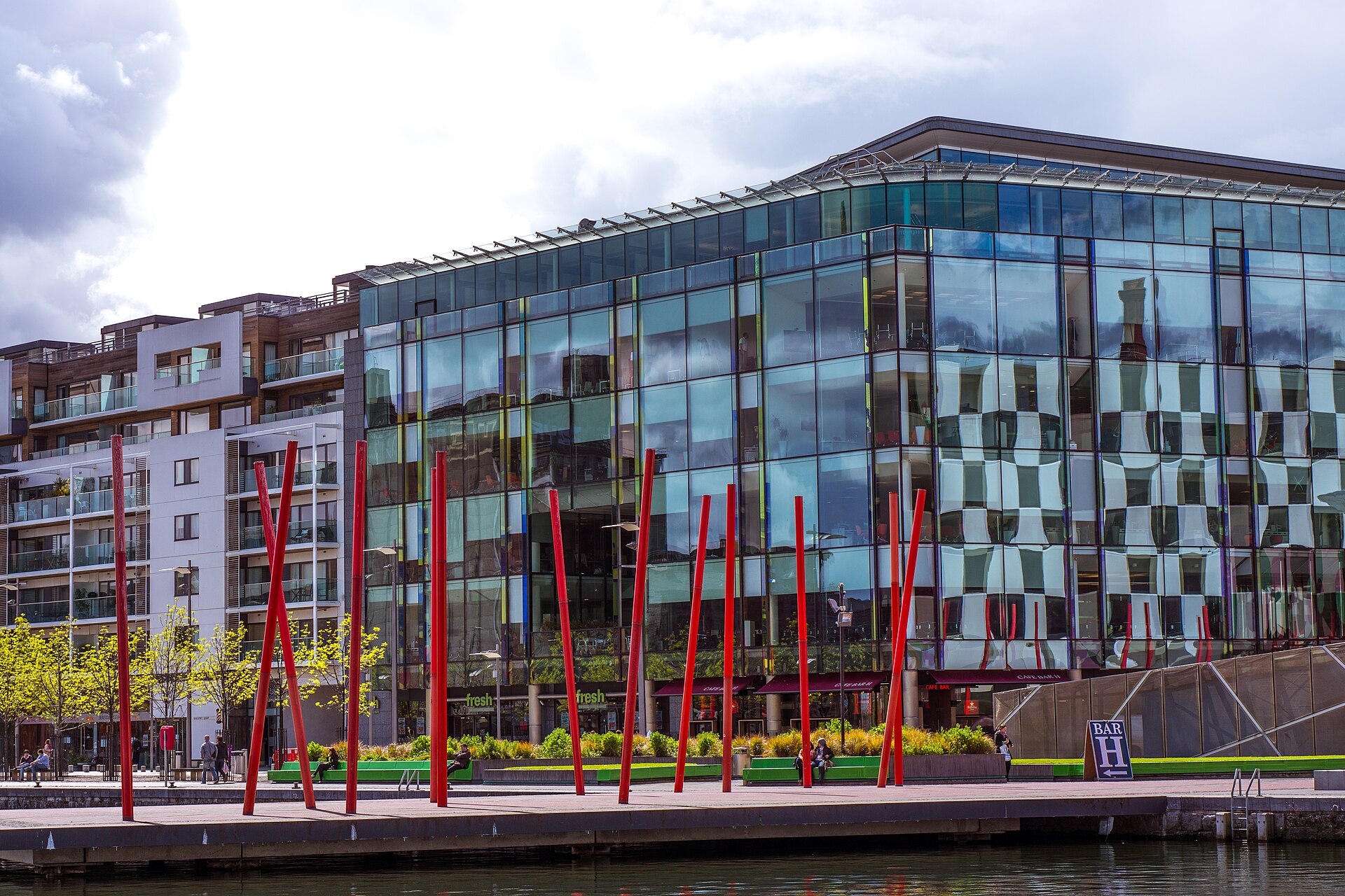 Grand Canal Square - panoramio