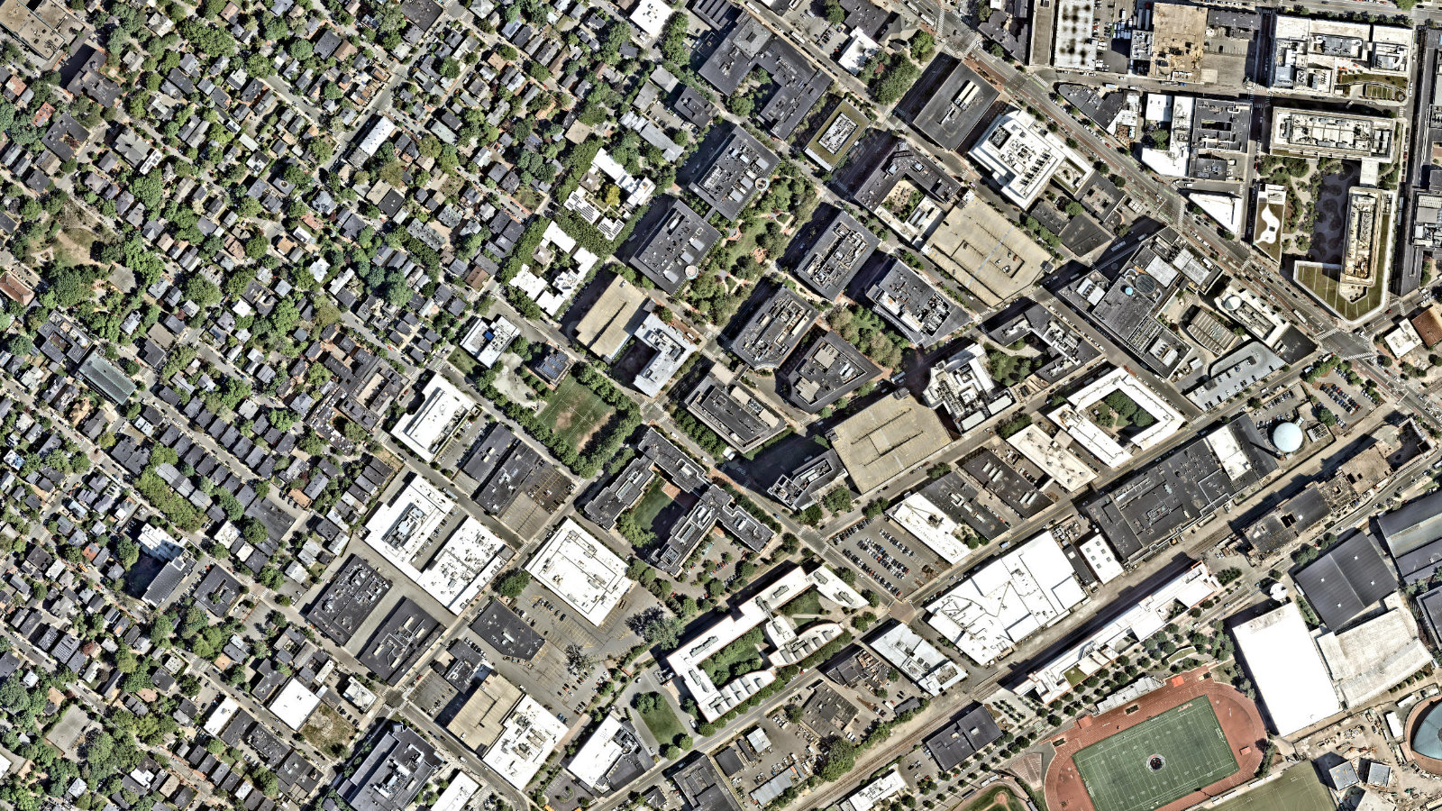 88 SIDNEY STREET, CAMBRIDGE, MA（本社・衛星）