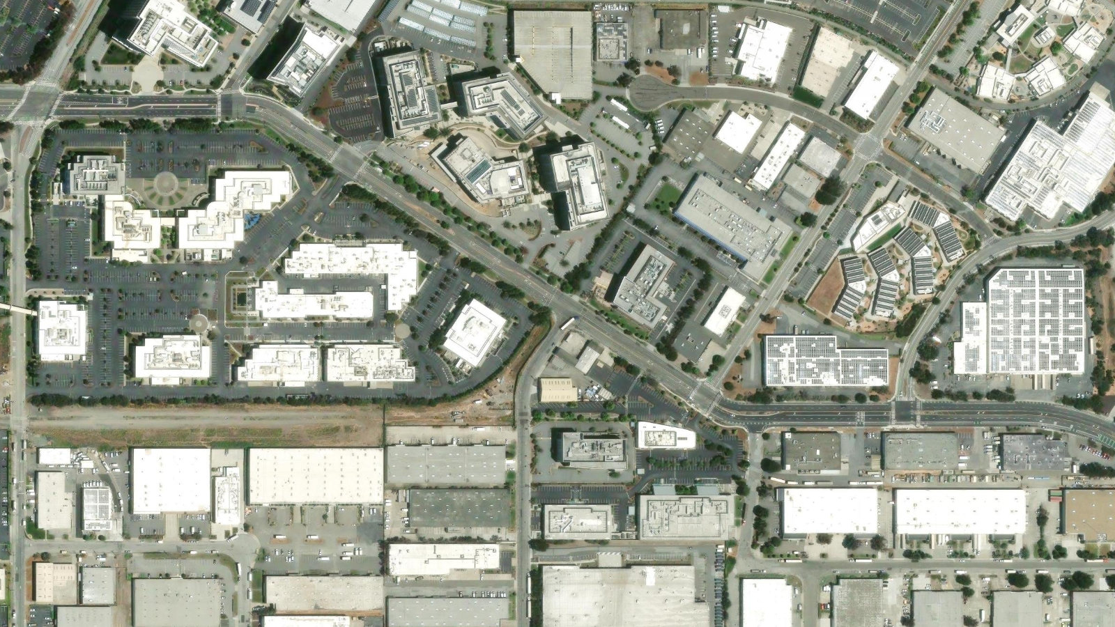 280 EAST GRAND AVENUE, SOUTH SAN FRANCISCO, CA（本社・衛星）