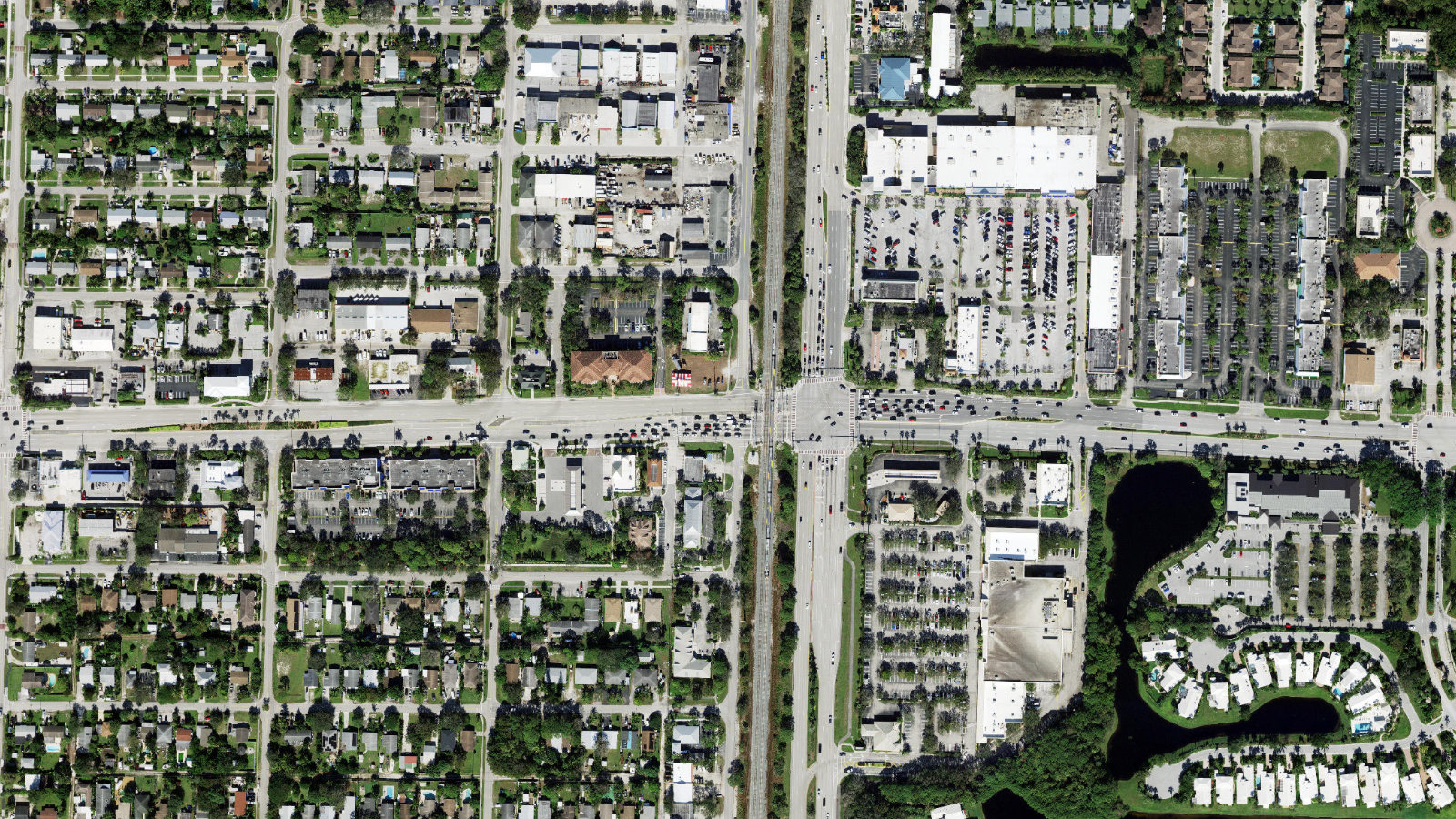 1001 U.S. HIGHWAY ONE NORTH, JUPITER, FL(本社・衛星)