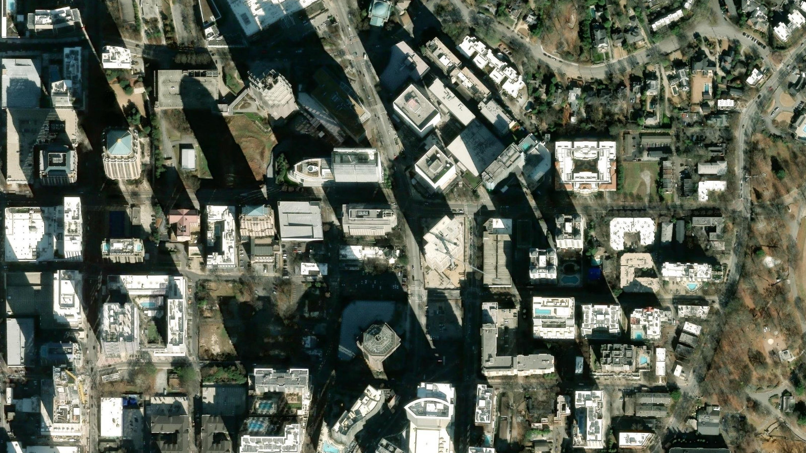 1170 PEACHTREE STREET NE, ATLANTA, GA(本社・衛星)