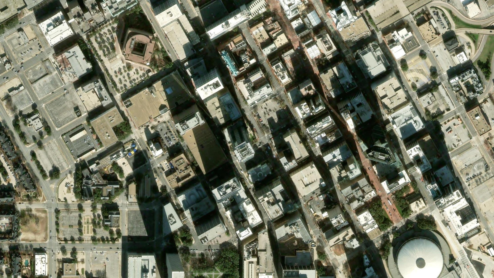 ONE MUSEUM PLACE, FORT WORTH, TX（本社・衛星）