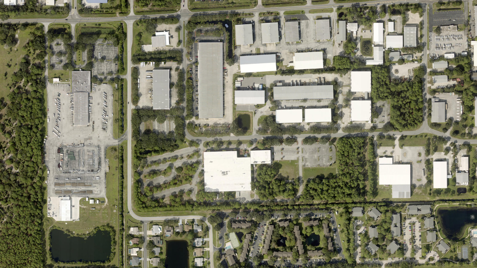 7100 TECHNOLOGY DRIVE, WEST MELBOURNE, FL(本社・衛星)
