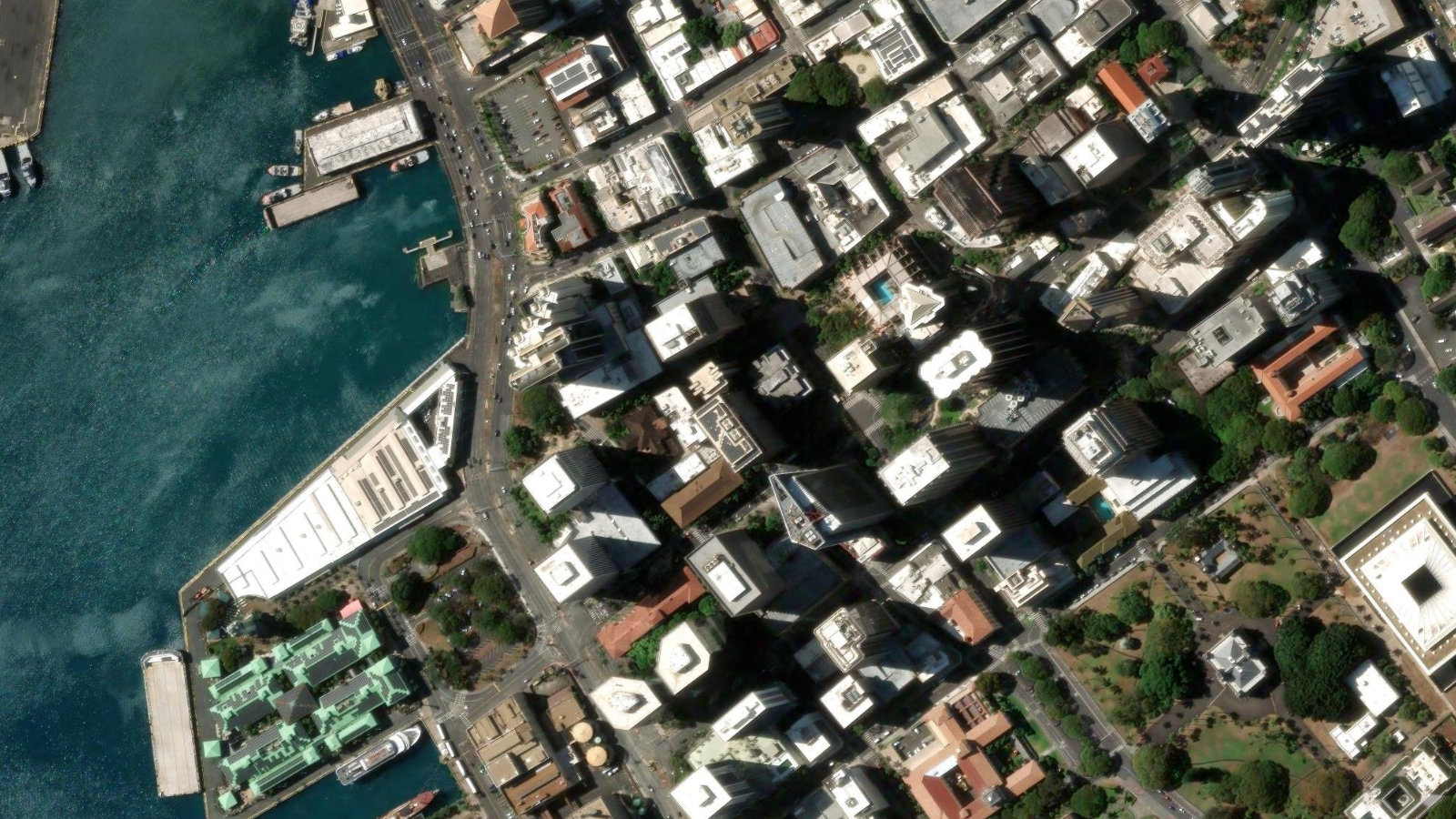 130 MERCHANT STREET, HONOLULU, HI（本社・衛星）
