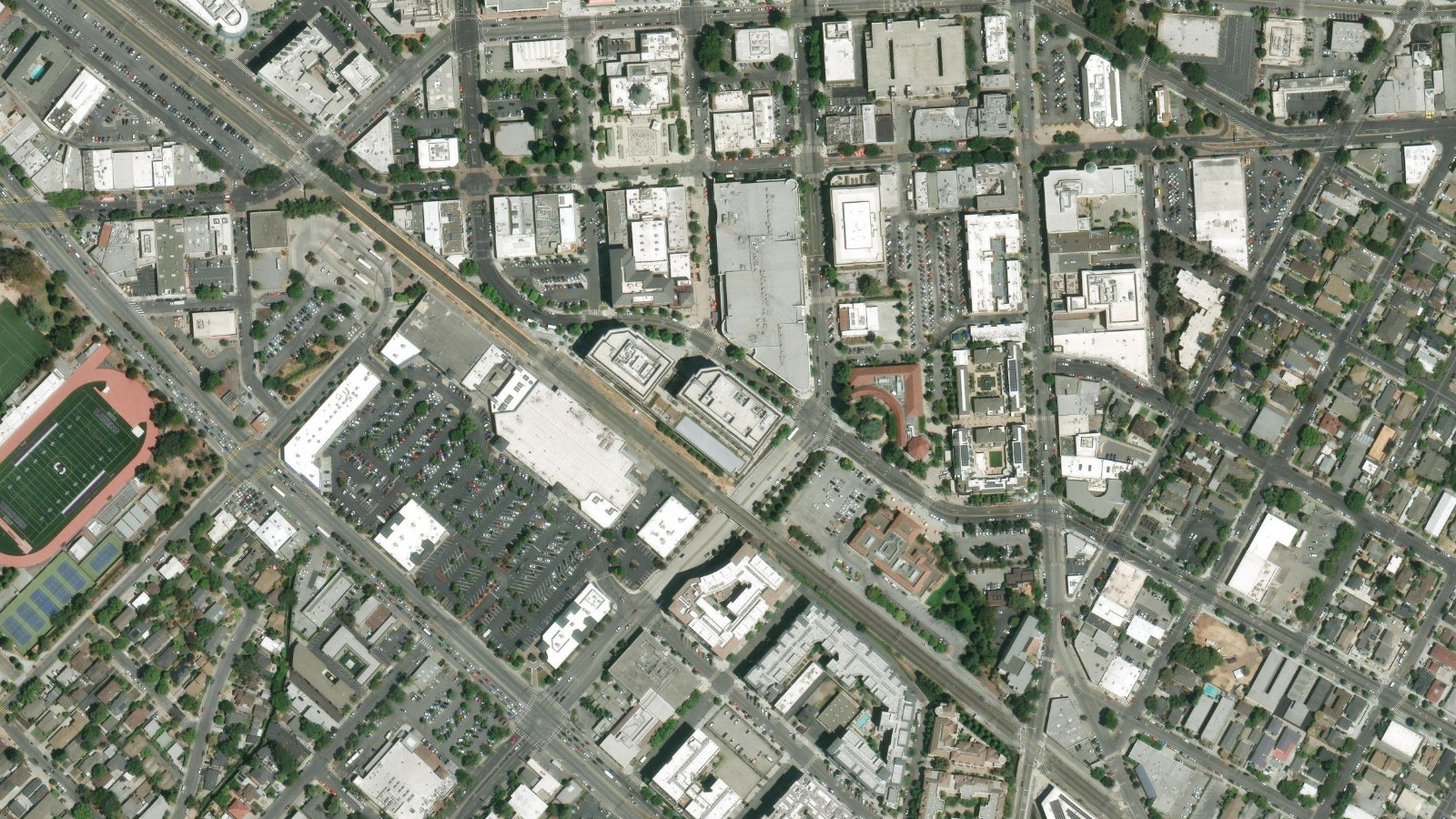 900 JEFFERSON AVE, REDWOOD CITY, CA(本社・衛星)