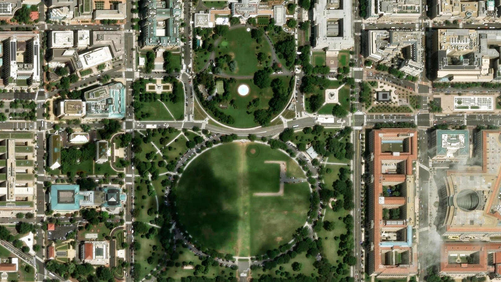 2450 N STREET, NW, WASHINGTON, DC（本社・衛星）