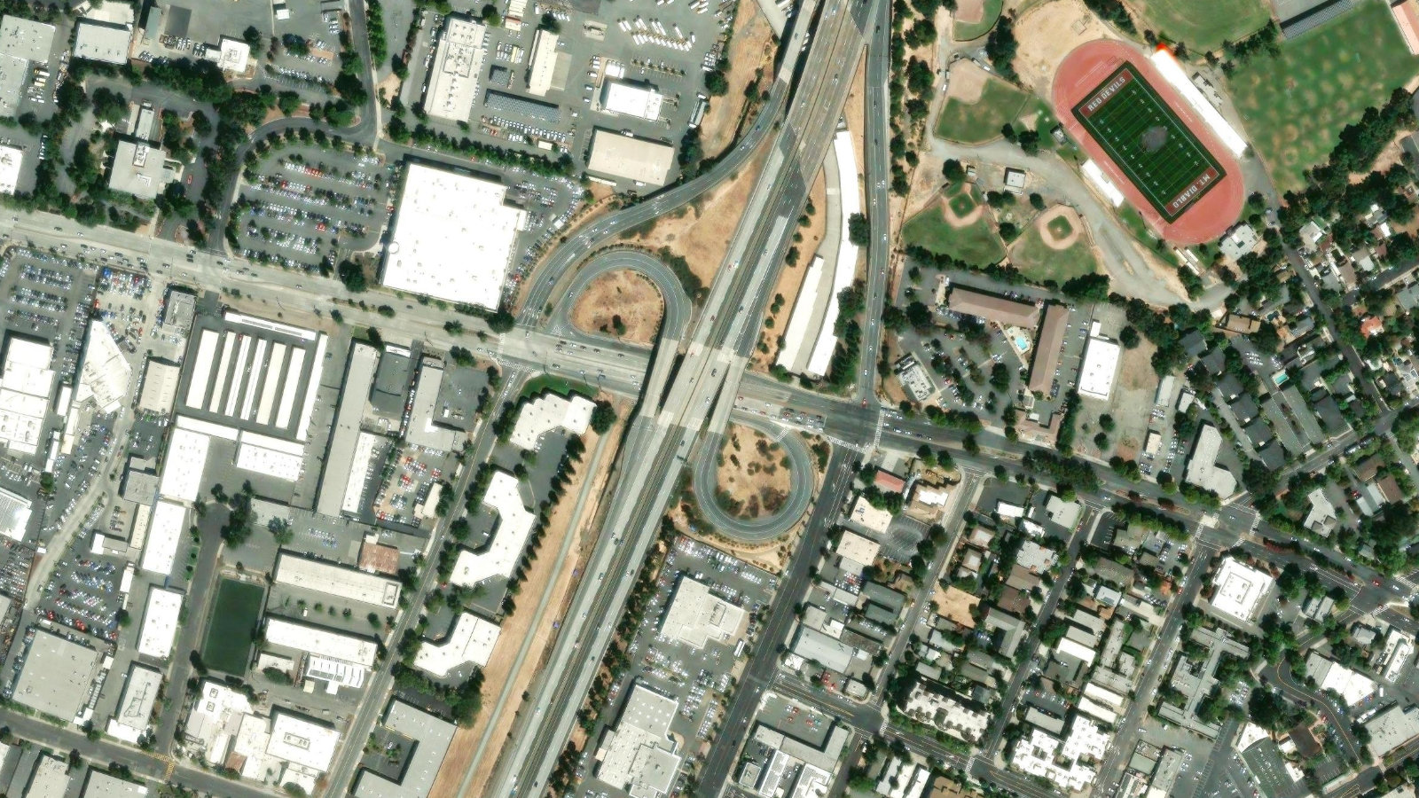 1220 CONCORD AVENUE, CONCORD, CA(本社・衛星)