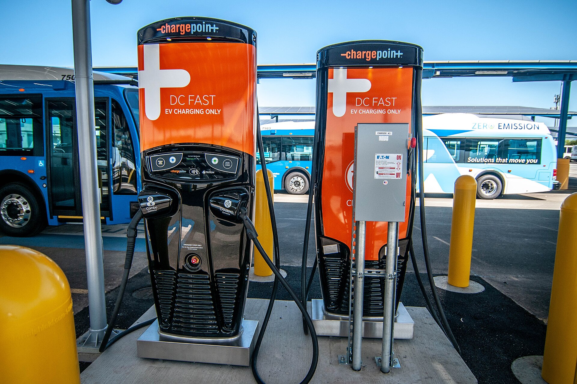 VTA Cerone ChargePoint station
