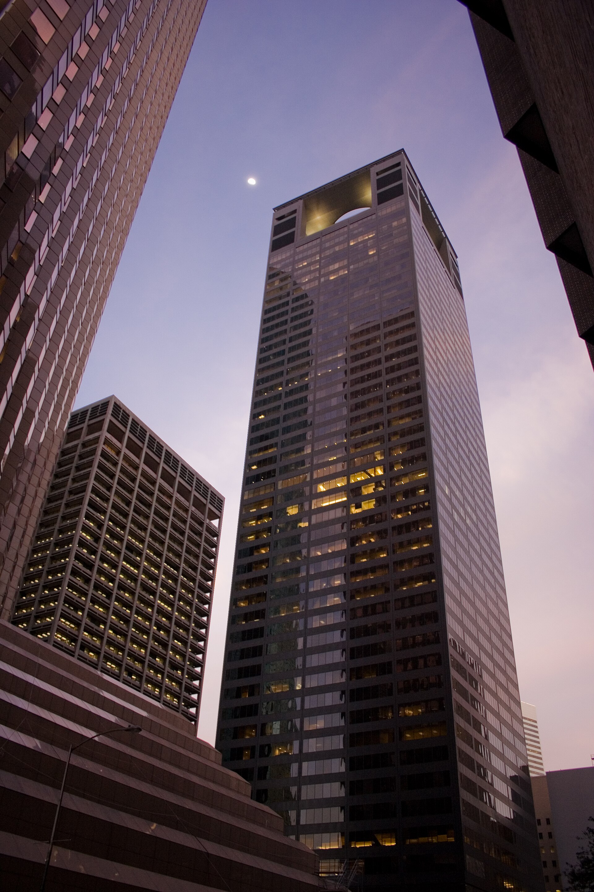 Centerpoint energy plaza