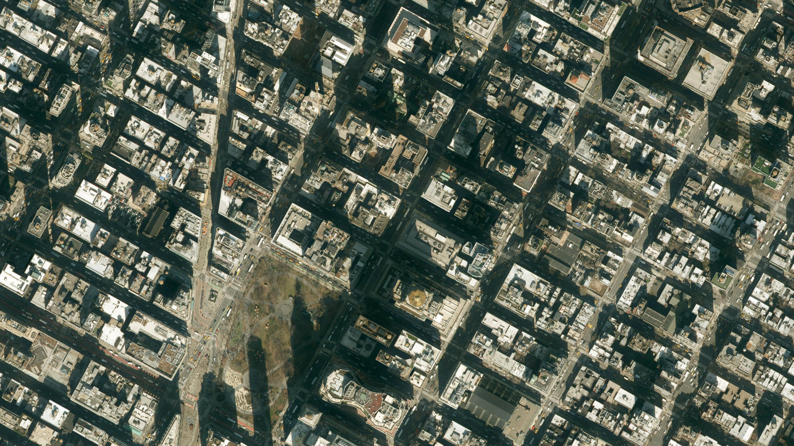 ONE MADISON AVENUE, NEW YORK, NY（本社・衛星）