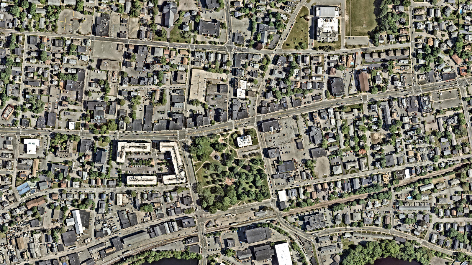 CRANE NXT, CO., WALTHAM, MA(本社・衛星)