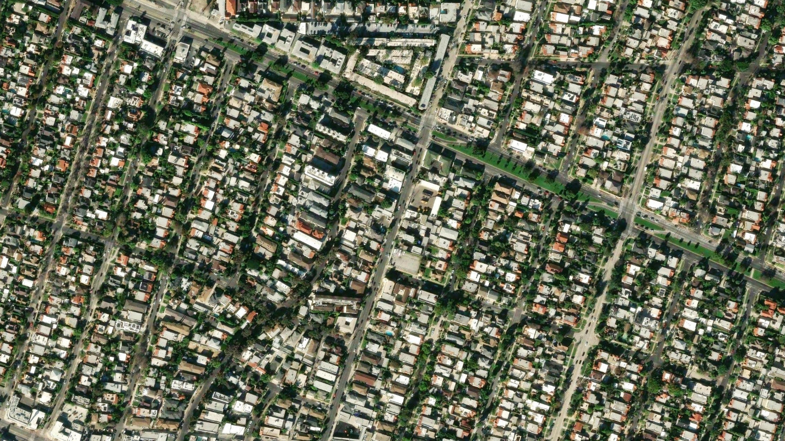 1265 SOUTH COCHRAN AVENUE, LOS ANGELES, CA(本社・衛星)