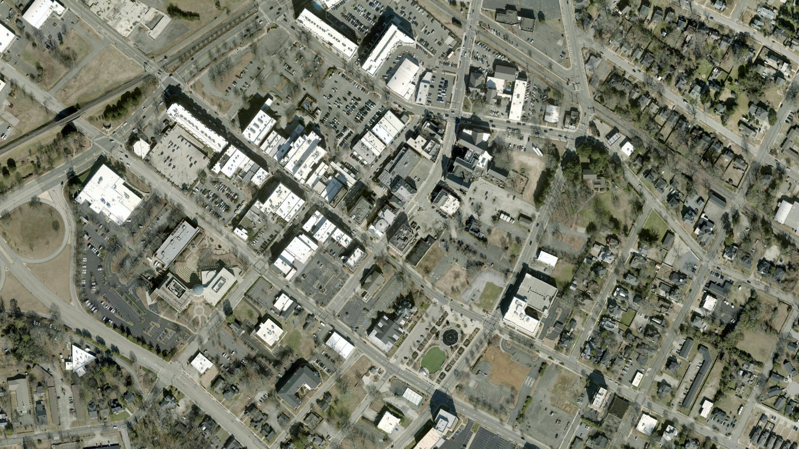 333 THREE D SY, ROCK HILL, SC(本社・衛星)