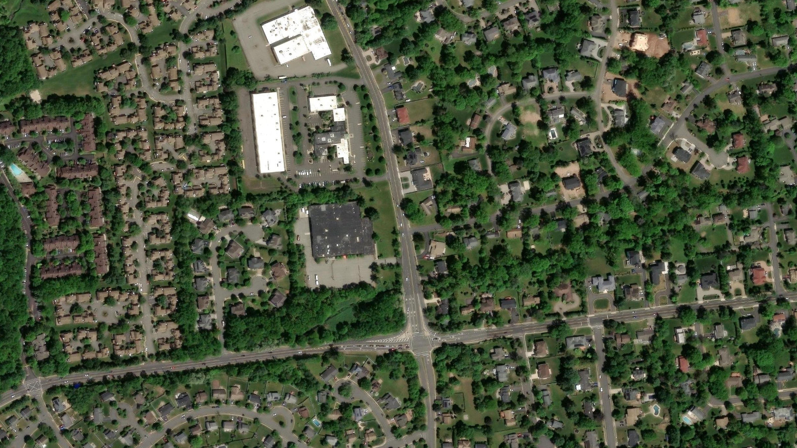 3920 PARK AVENUE, EDISON, NJ(本社・衛星)