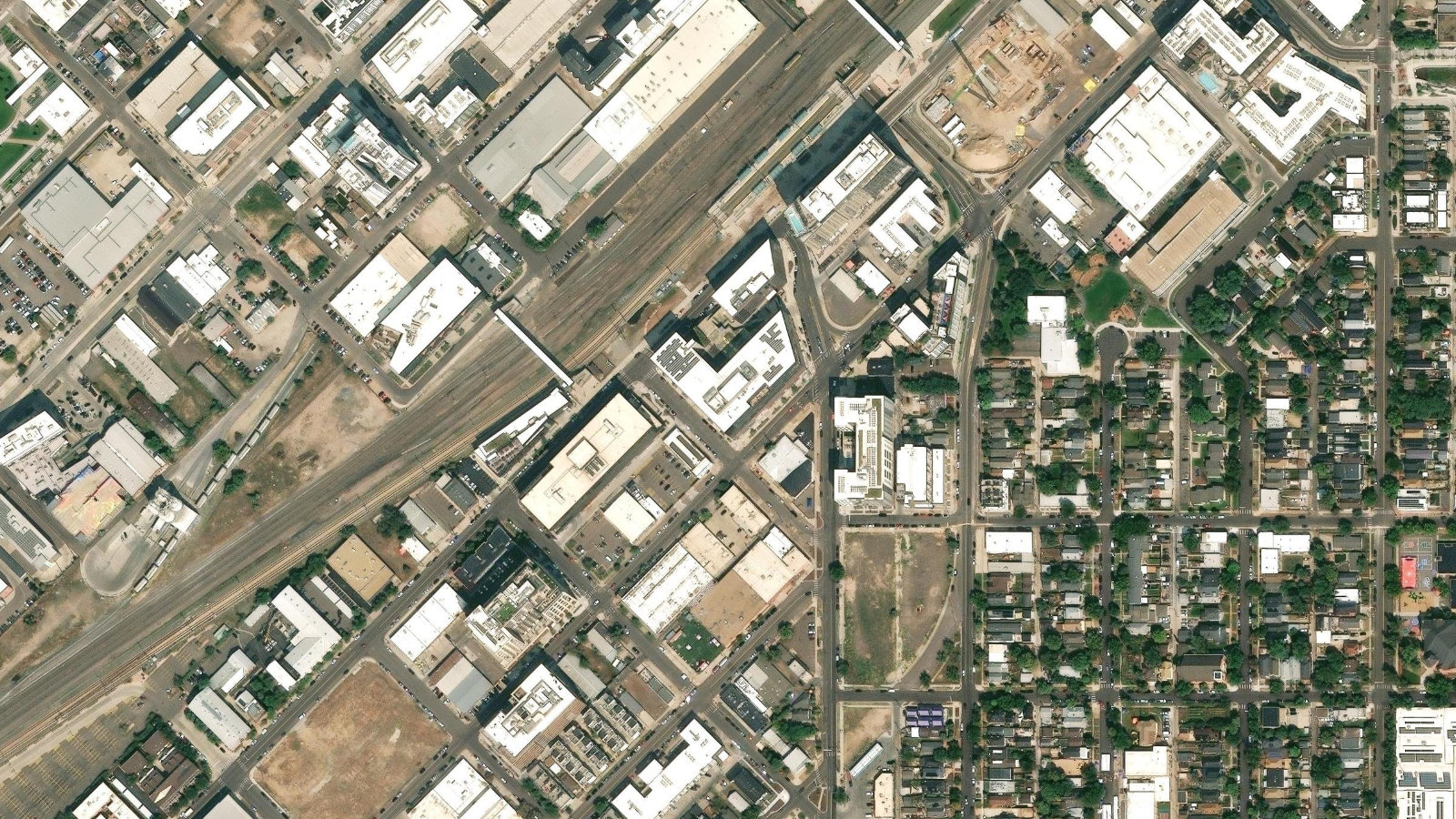 3601 WALNUT STREET, DENVER, CO（本社・衛星）