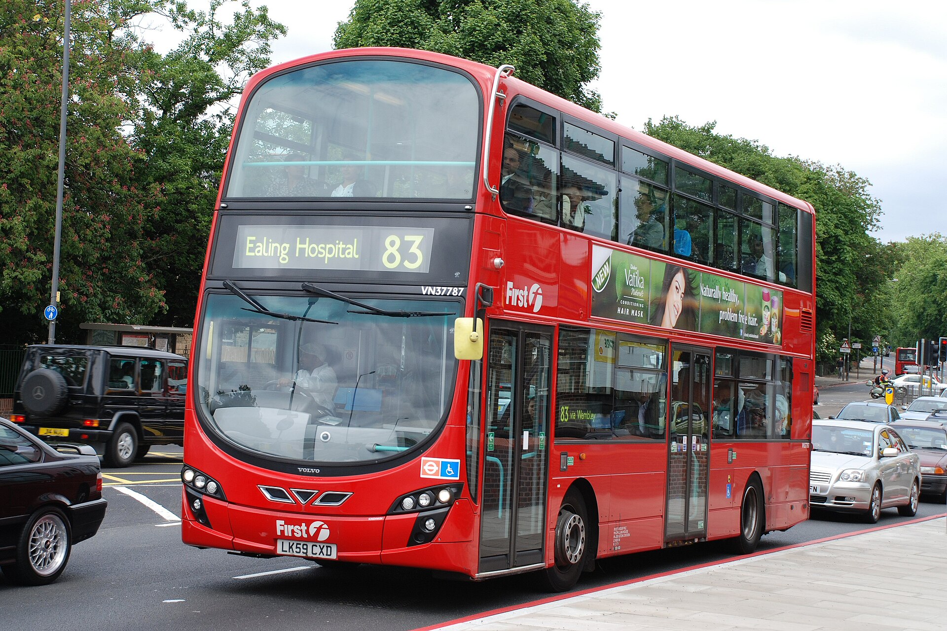 North Ealing, Hanger Lane at Queen's Drive. VN37787