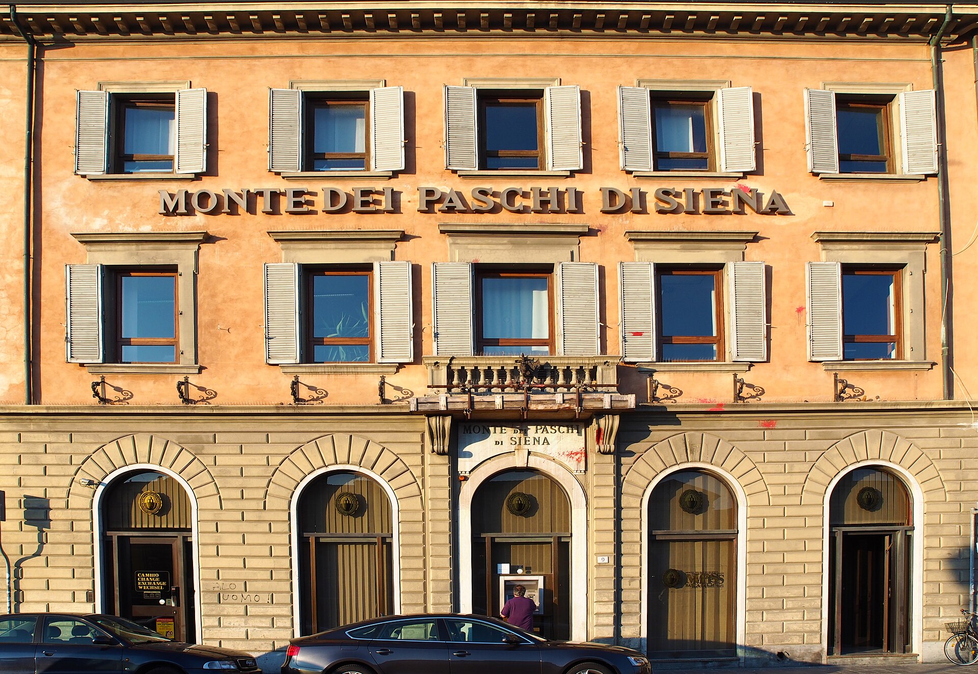 Banca Monte dei Paschi di Siena in Pisa