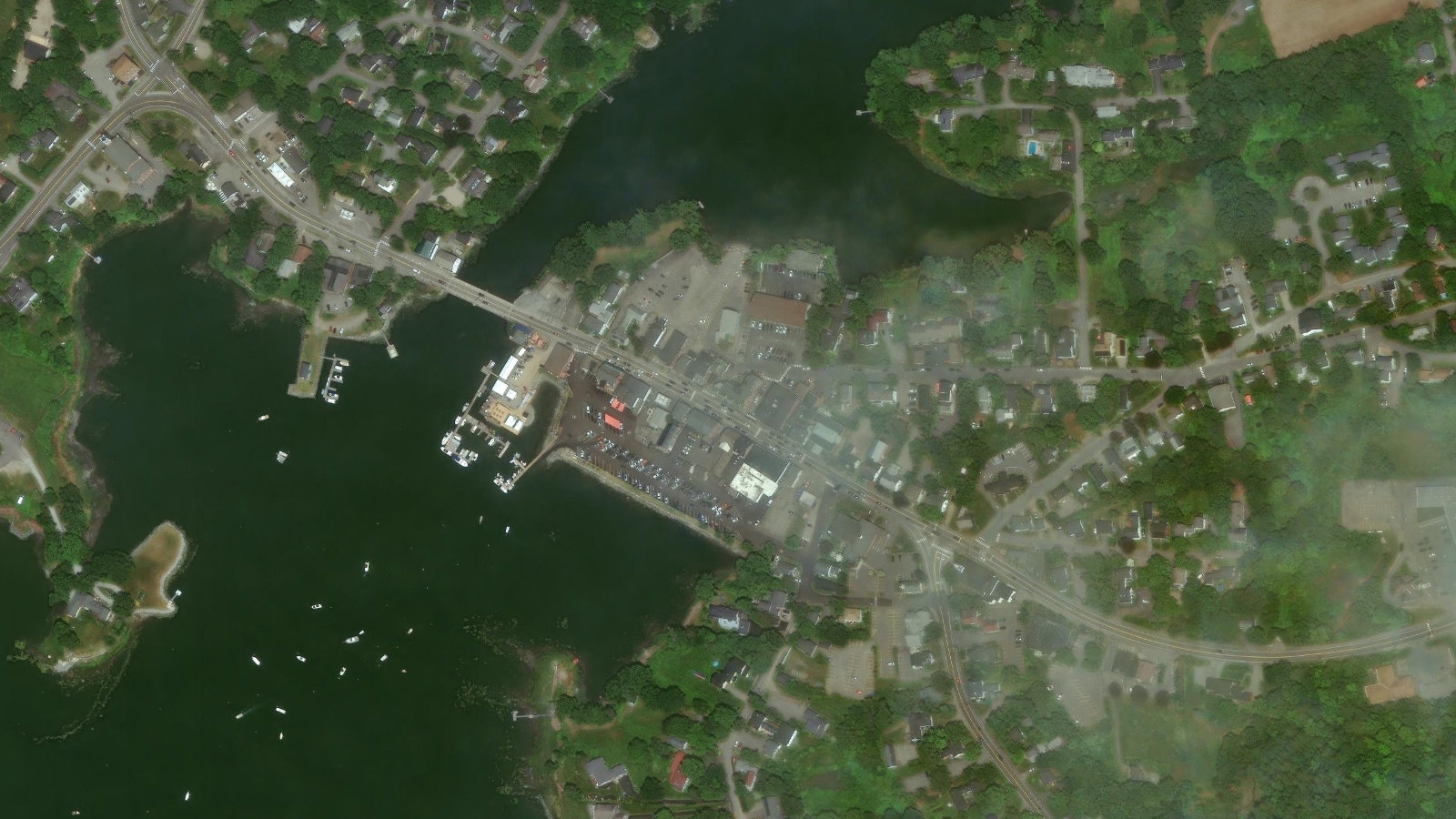 P.O. BOX 940, DAMARISCOTTA, ME（本社・衛星）