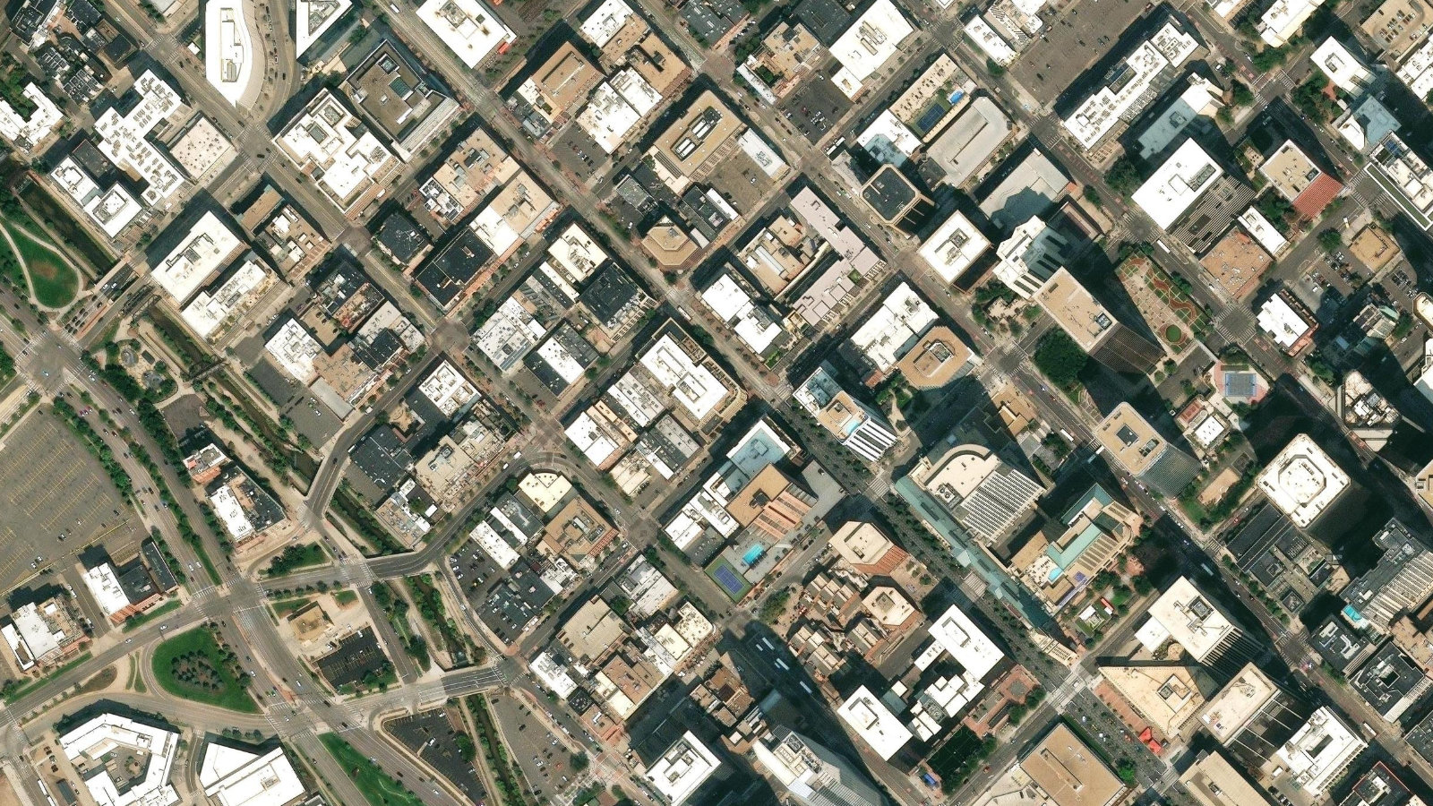 1400 16TH STREET, DENVER, CO(本社・衛星)
