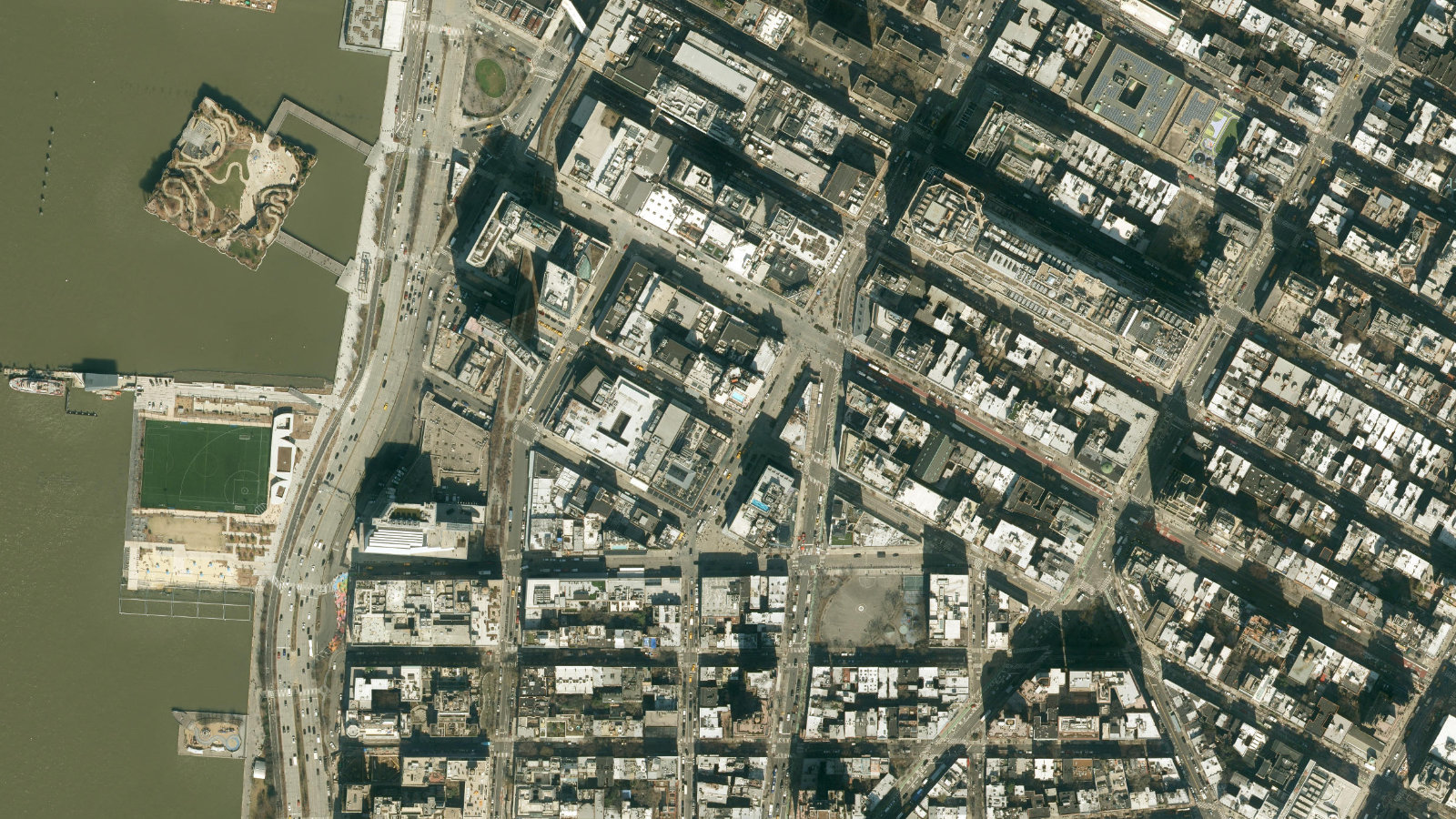405 WEST 13TH STREET, NEW YORK, NY（本社・衛星）
