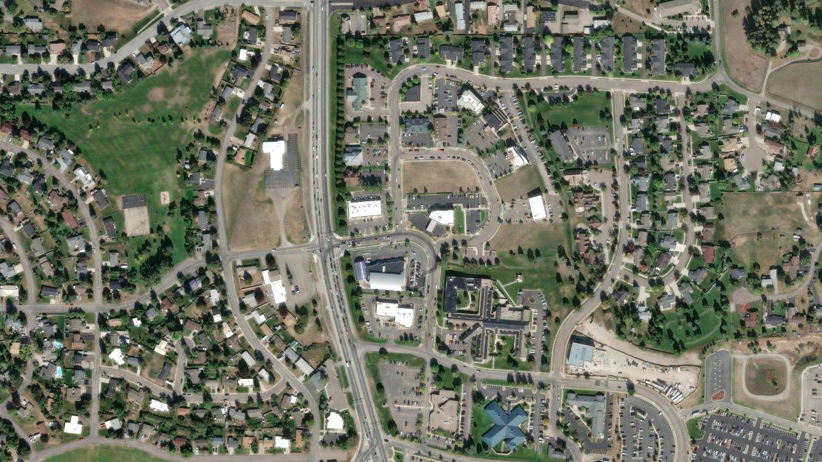 49 COMMONS LOOP, KALISPELL, MT(本社・衛星)