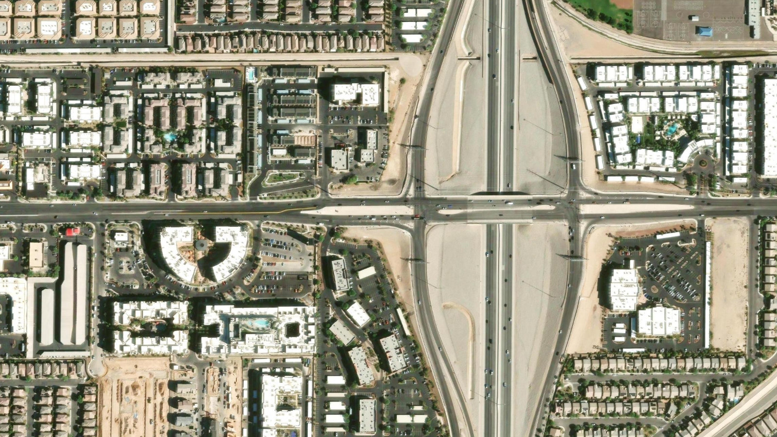 9115 W. RUSSELL RD., LAS VEGAS, NV(本社・衛星)