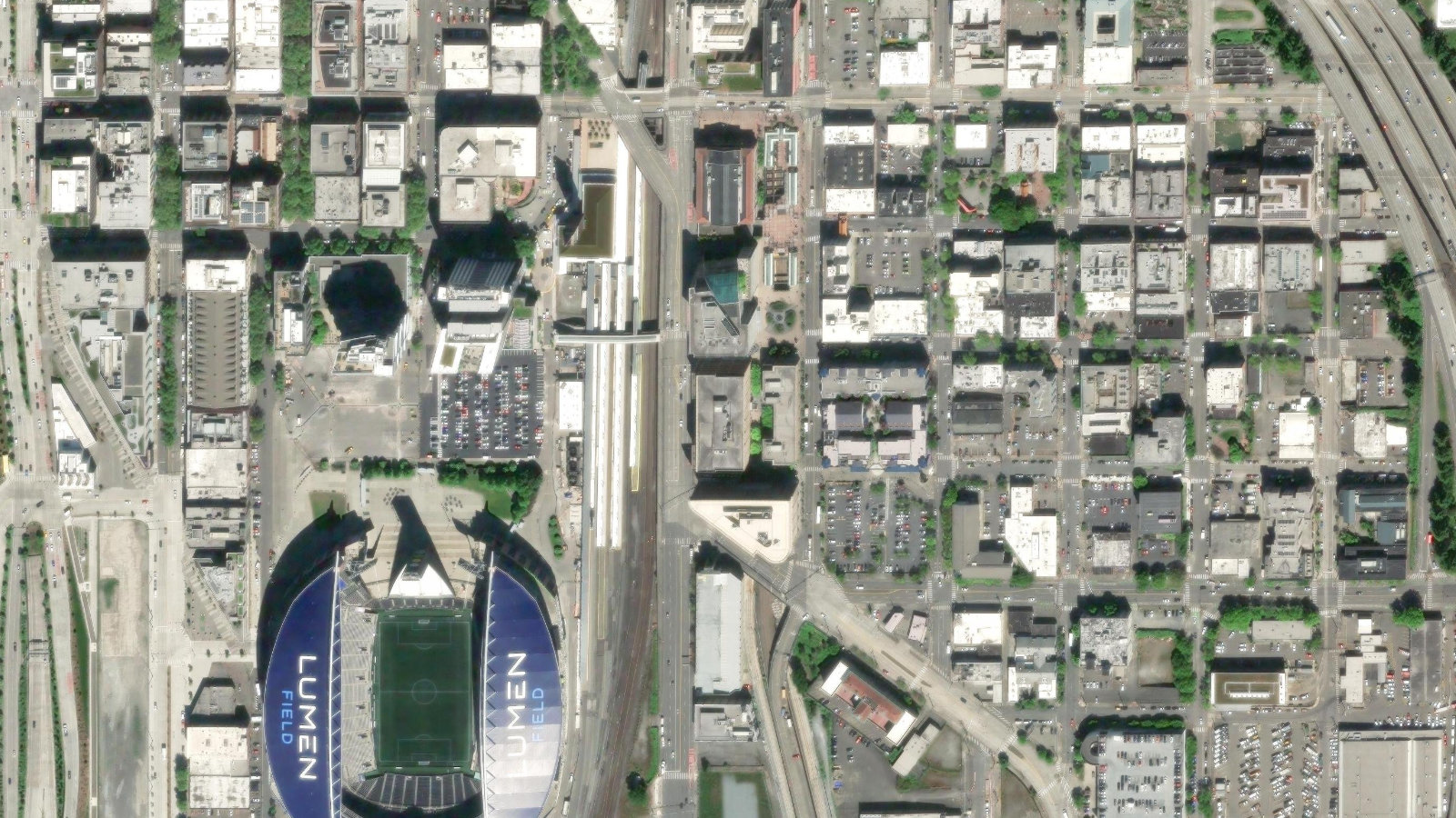605 5TH AVENUE S., SEATTLE, WA(本社・衛星)