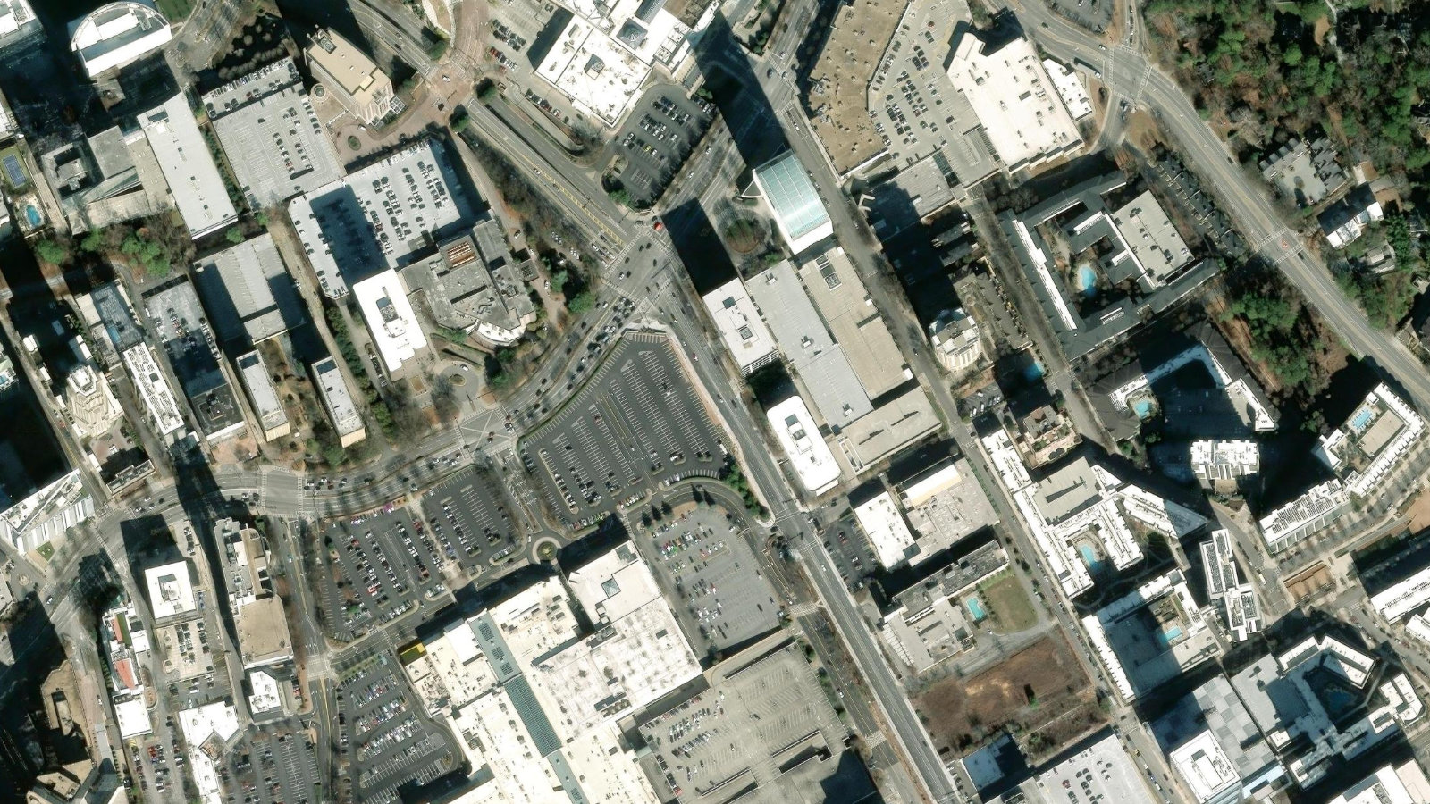 3550 LENOX ROAD, ATLANTA, GA(本社・衛星)