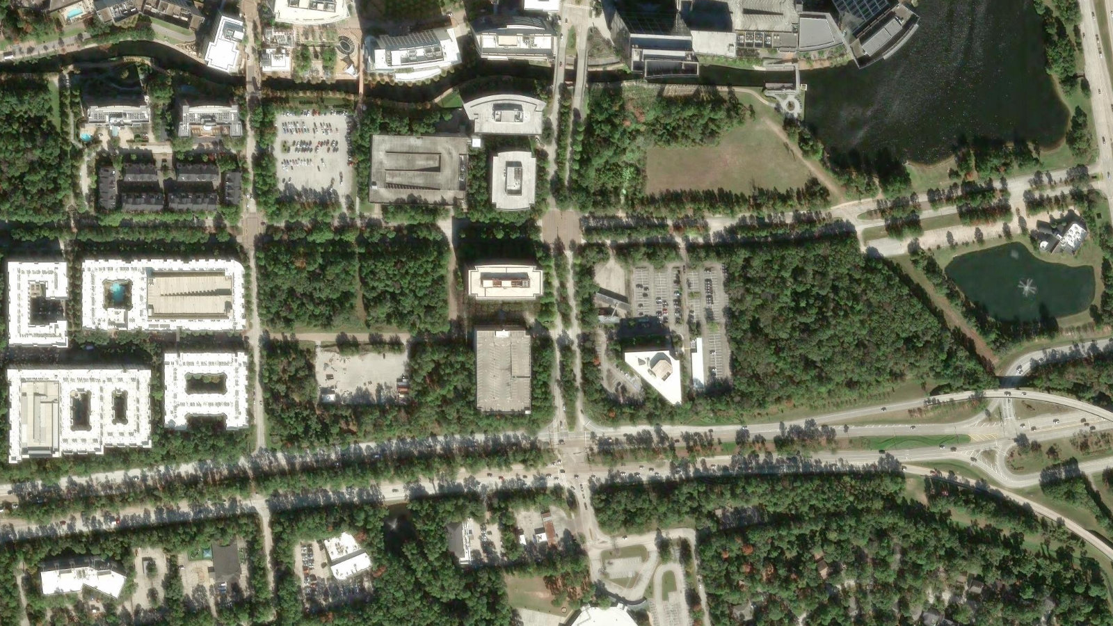 9950 WOODLOCH FOREST DRIVE, THE WOODLANDS, TX(本社・衛星)
