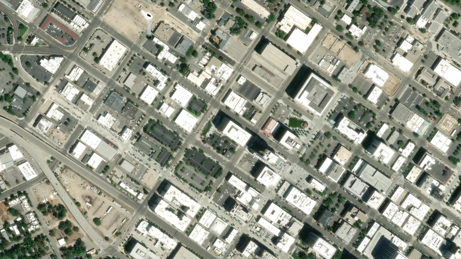 1221 WEST IDAHO STREET, BOISE, ID(本社・衛星)