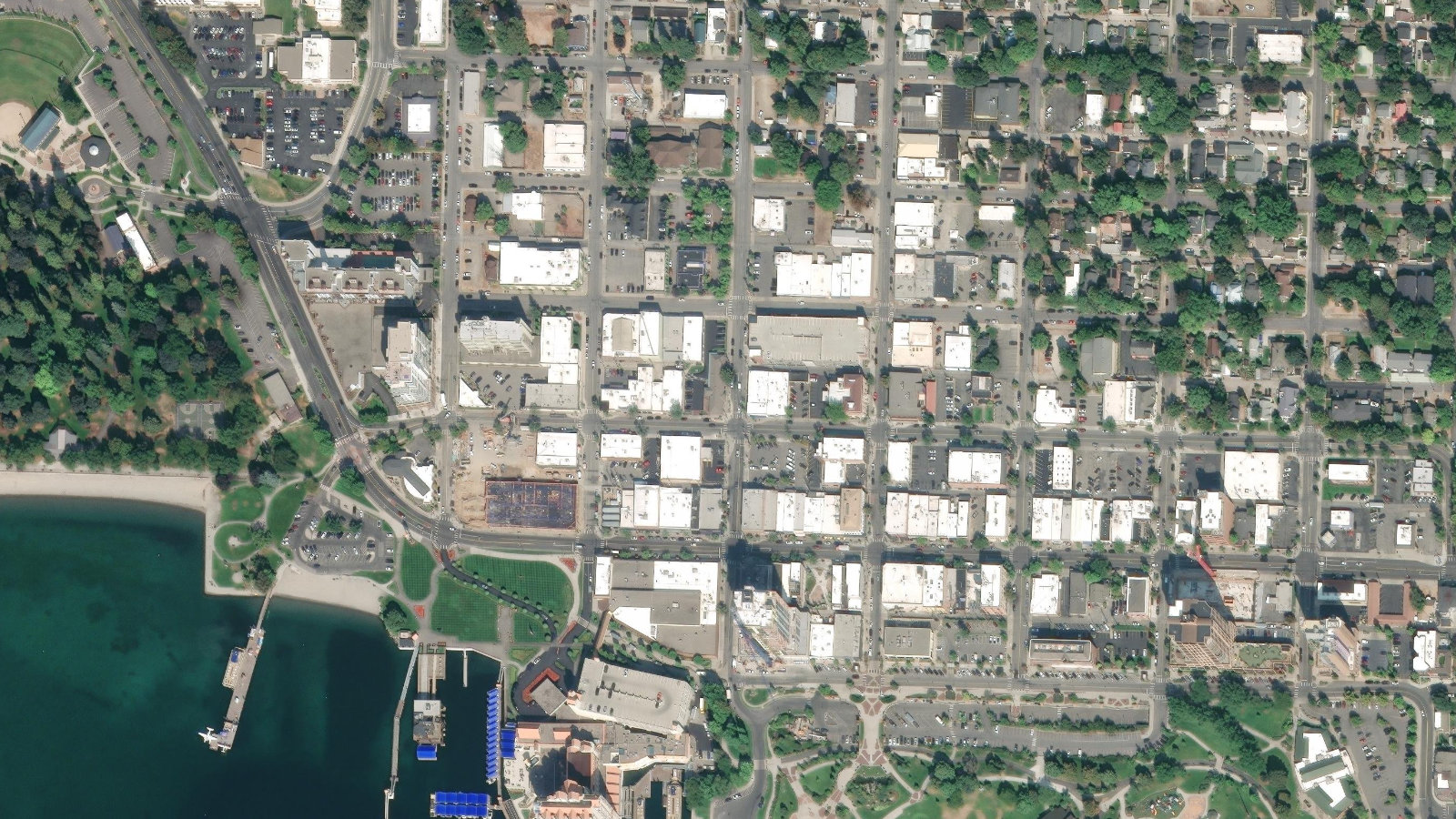 201 N. 3RD STREET, COEUR D'ALENE, ID(本社・衛星)