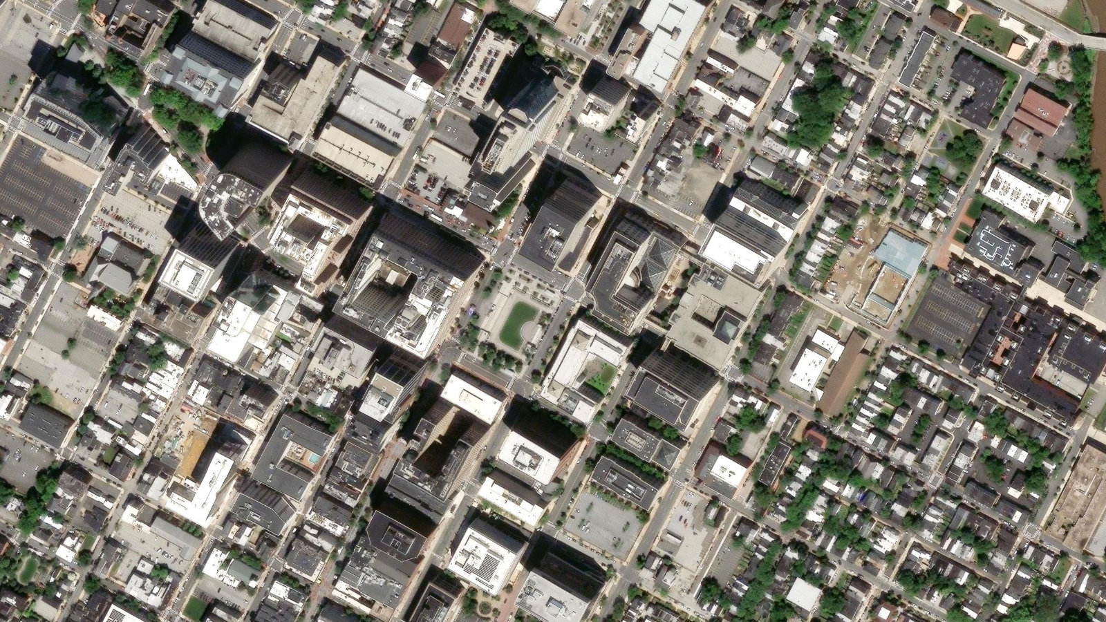 1801 AUGUSTINE CUT-OFF, WILMINGTON, DE（本社・衛星）