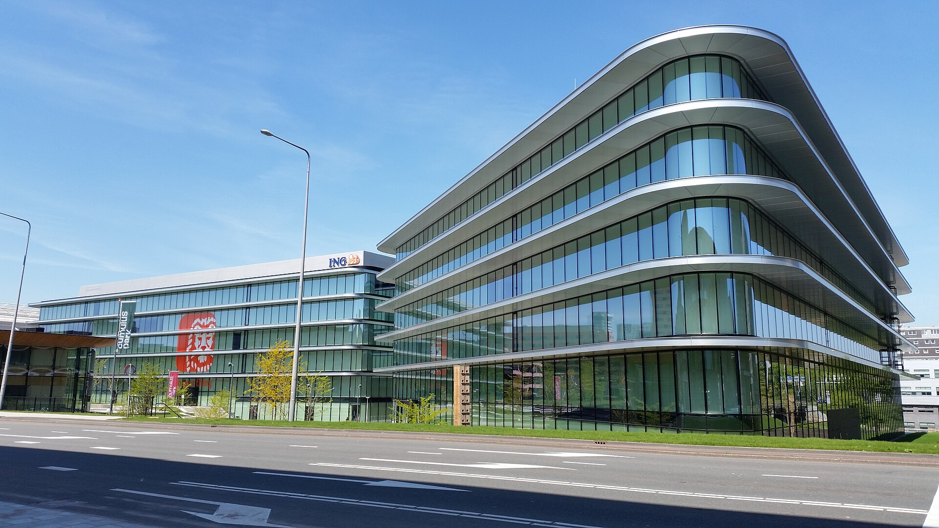 2020 ING Bijlmerdreef 106 (1)