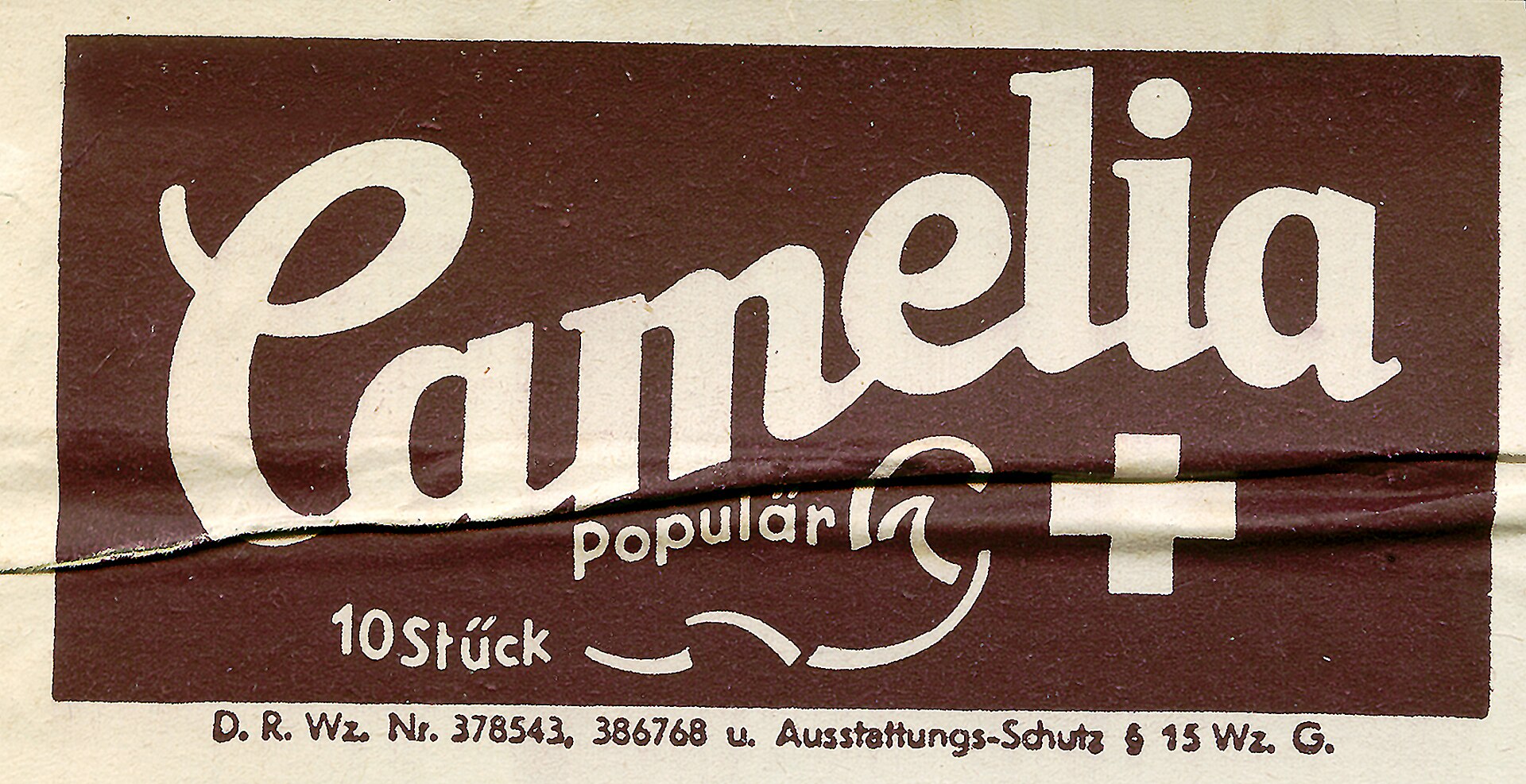 Camelia Popular sanitary napkins from stocks of the Wehrmacht Third Reich with acceptance stamping - Intim hygiene supply nurses around 1942 - content 10 pieces per pack - D.R. WZ No. 378543 and 386768