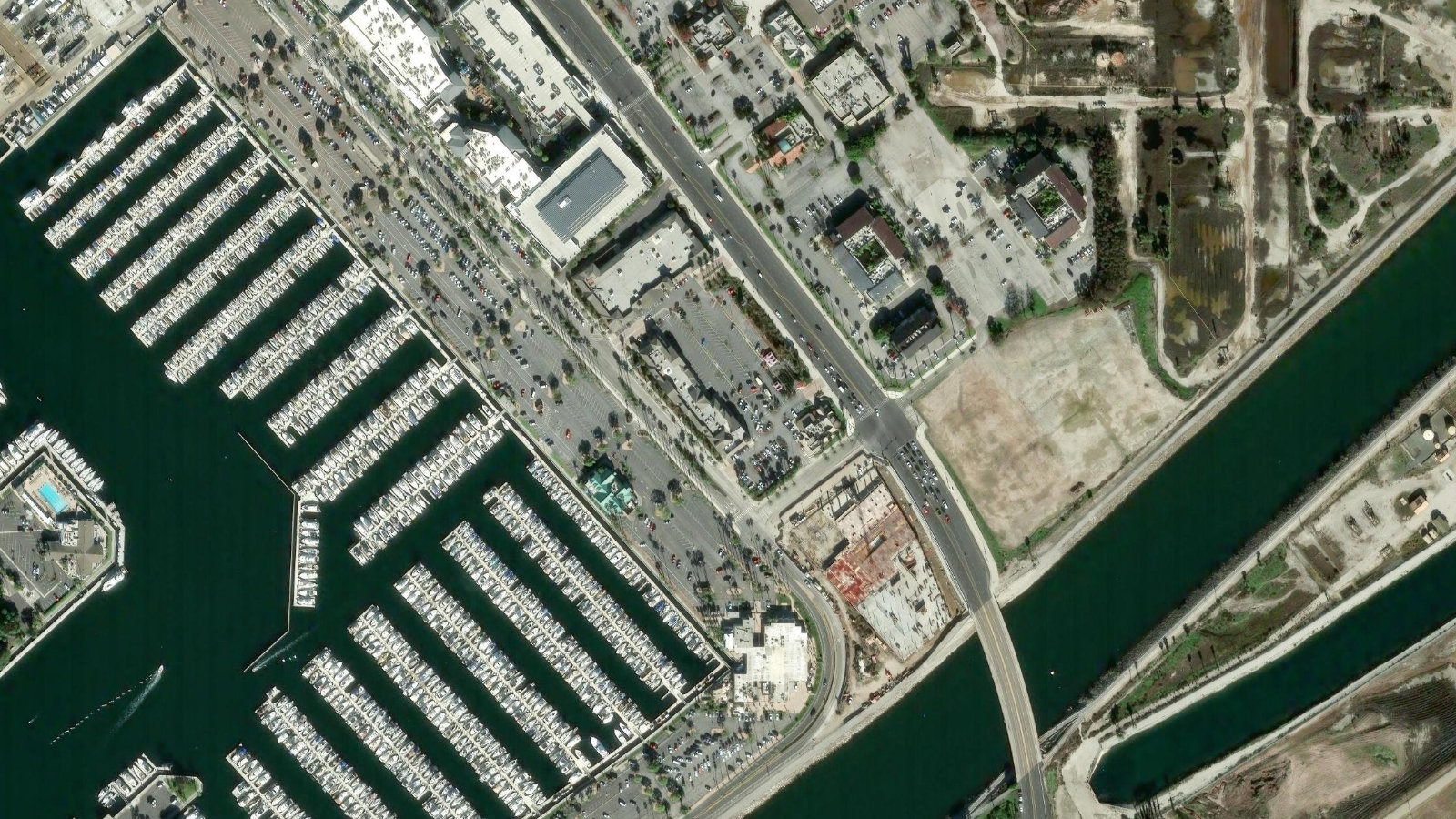 CENTURY CITY MEDICAL PLAZA, SUITE 906 LOS ANGELES, CA(本社・衛星)