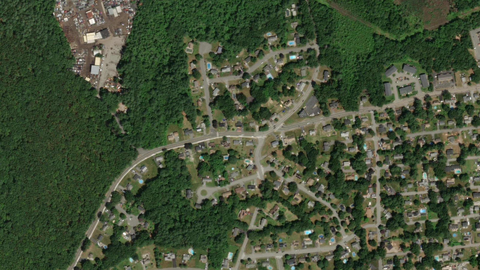 331 TREBLE COVE ROAD, NORTH BILLERICA, MA(本社・衛星)
