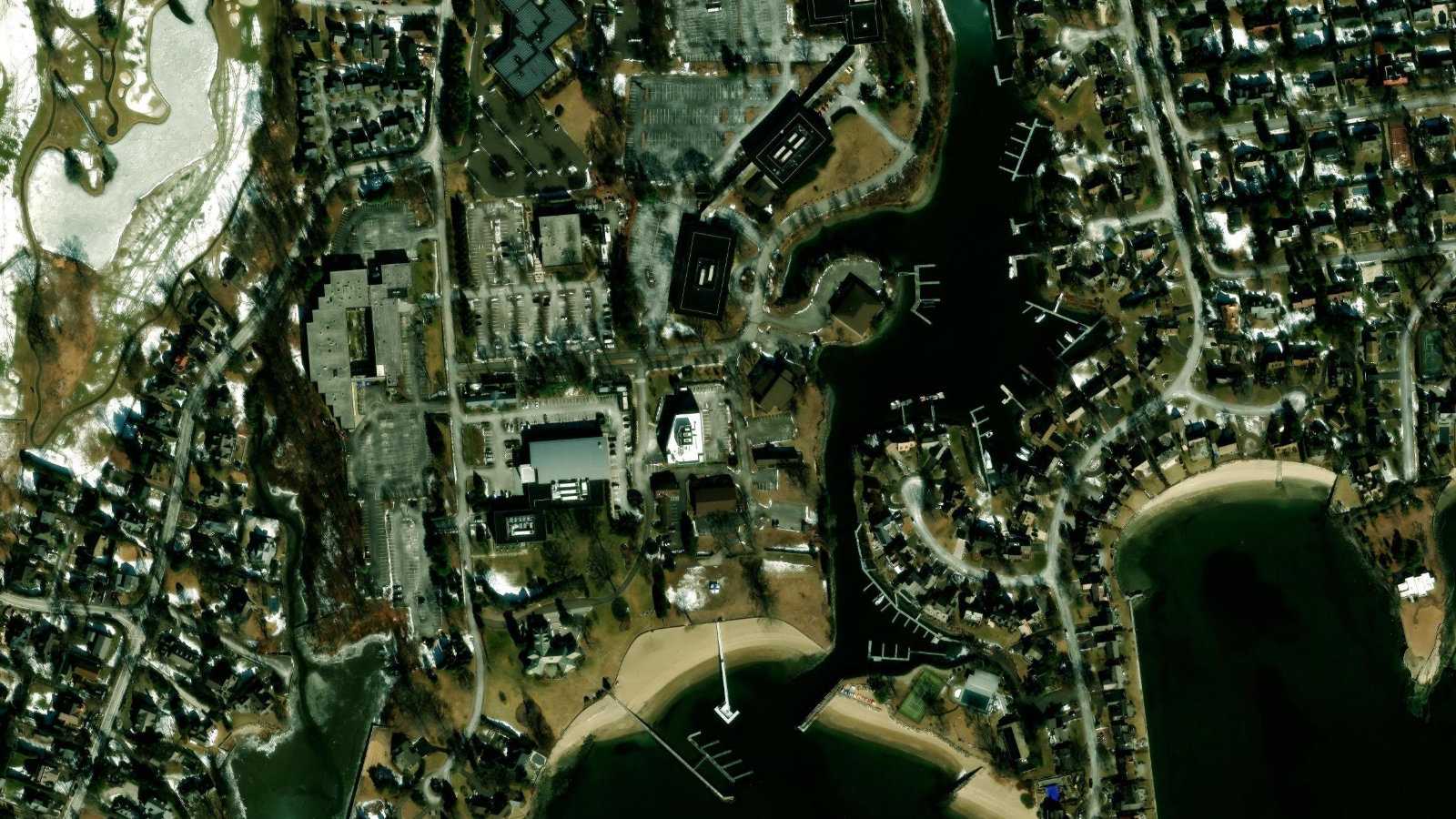 27 SIGNAL ROAD, STAMFORD, CT（本社・衛星）