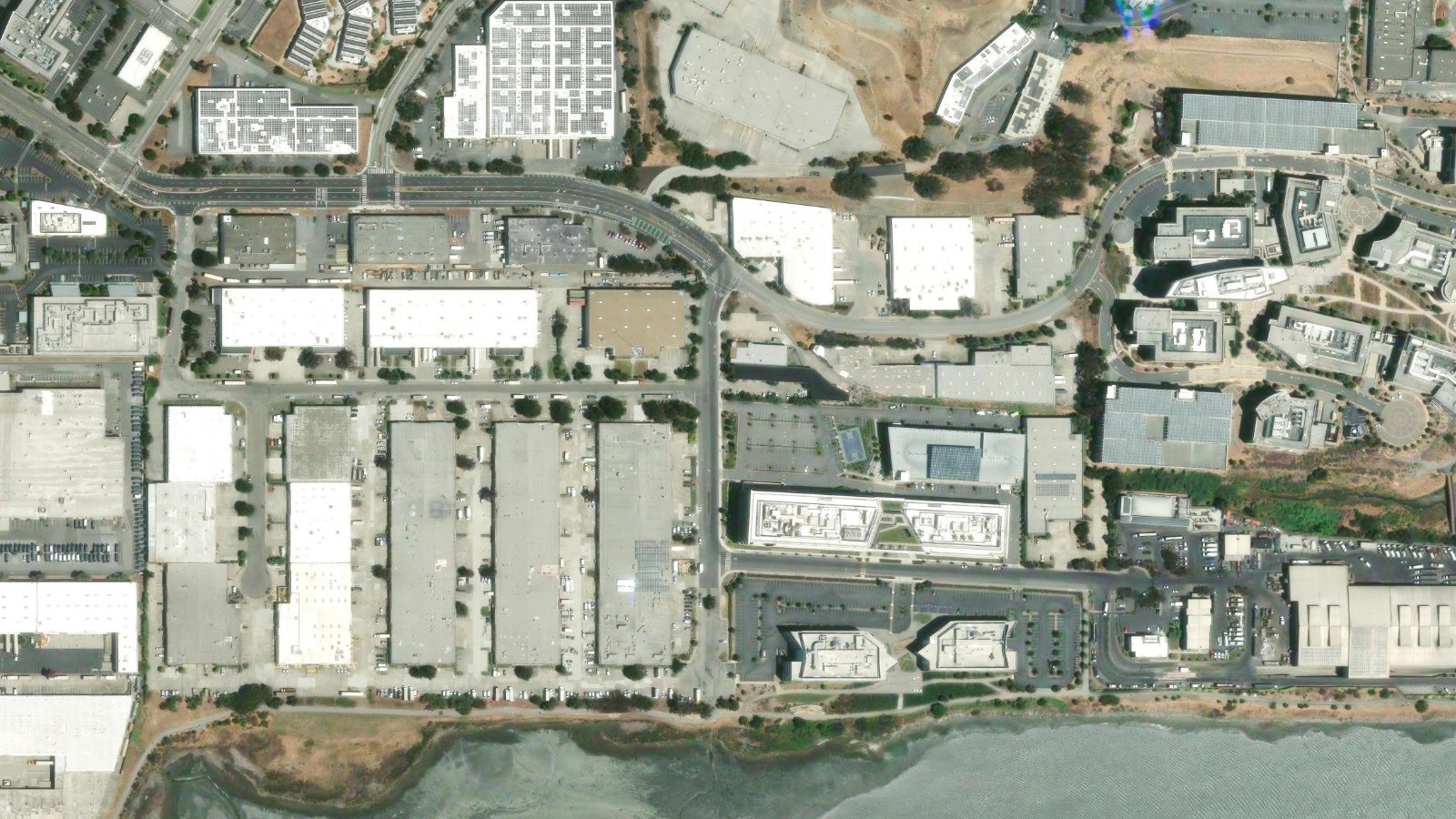 201 HASKINS WAY, SOUTH SAN FRANCISCO, CA(本社・衛星)