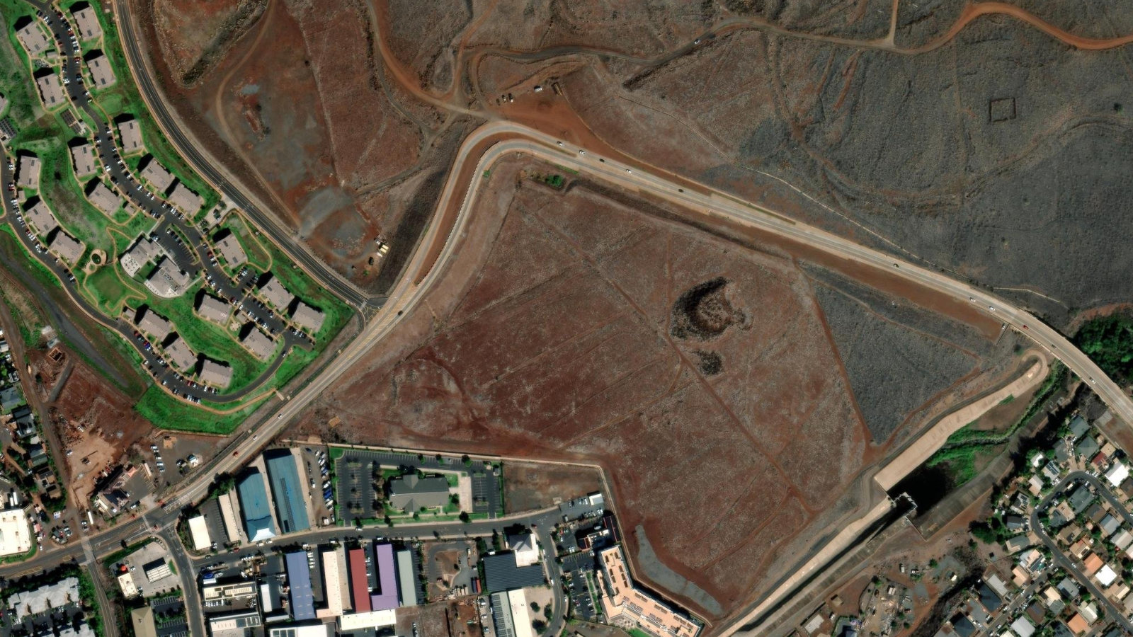 500 OFFICE ROAD, LAHAINA, HI(本社・衛星)