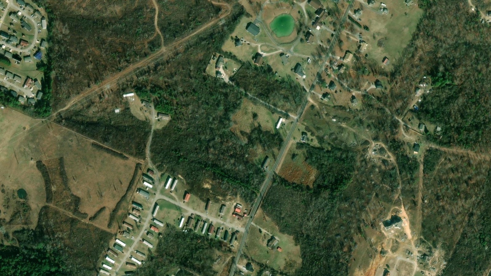 8503 HILLTOP DR, OOLTEWAH, TN（本社・衛星）