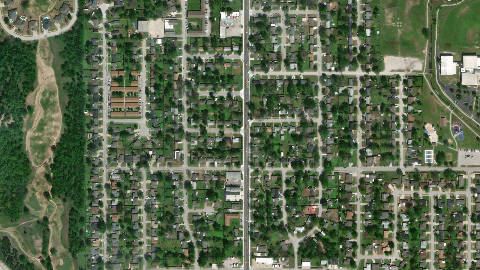 100 WEST 5TH ST, TULSA, OK（本社・衛星）