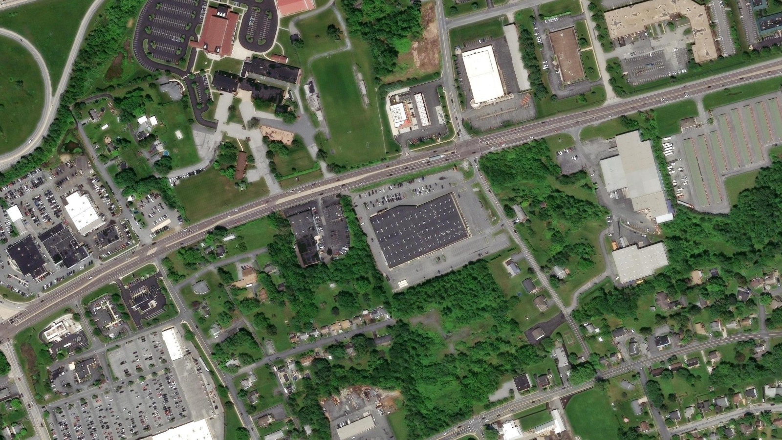 6295 ALLENTOWN BOULEVARD, HARRISBURG, PA(本社・衛星)