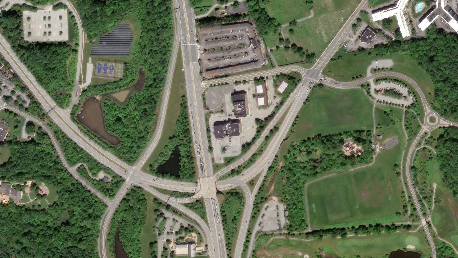 1521 CONCORD PIKE, WILMINGTON, DE（本社・衛星）