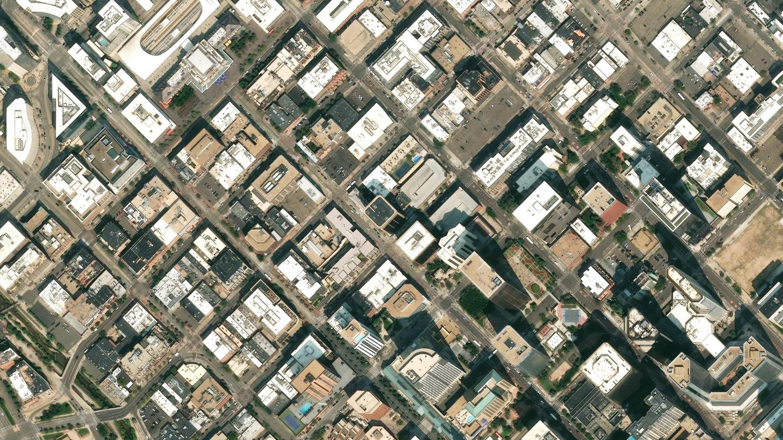 1401 17TH STREET, DENVER, CO（本社・衛星）