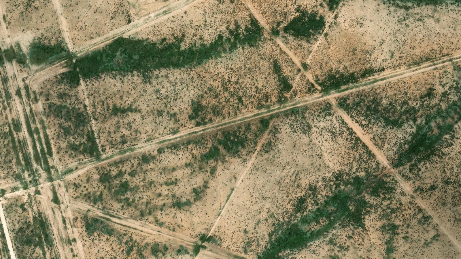 P.O. BOX 873, MIDLAND, TX（本社・衛星）