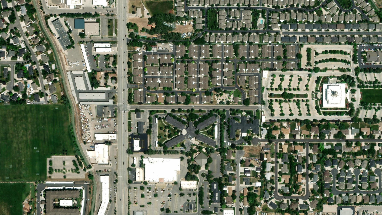 2800 S WEST TEMPLE, SOUTH SALT LAKE, UT（本社・衛星）
