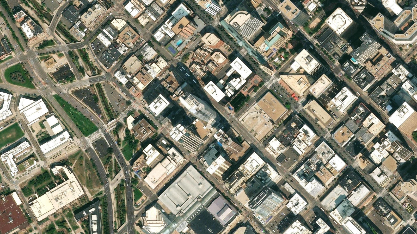 1144 15TH STREET, DENVER, CO（本社・衛星）