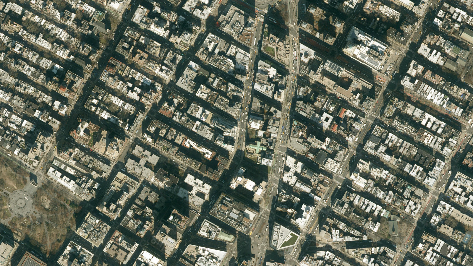 799 BROADWAY, New York, NY(本社・衛星)