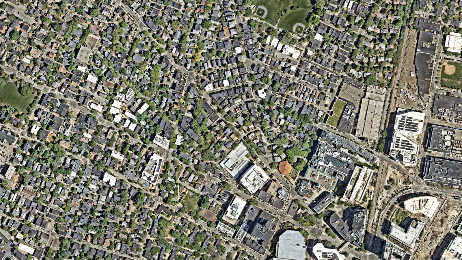 60 HAMPSHIRE STREET, CAMBRIDGE, MA（本社・衛星）